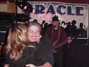 dancers-6.jpg (118467 bytes)