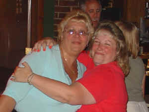 Perrys-friends-2.jpg (75576 bytes)