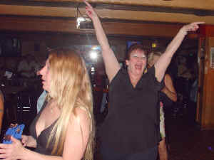 Friends-Perrys-03.jpg (99194 bytes)